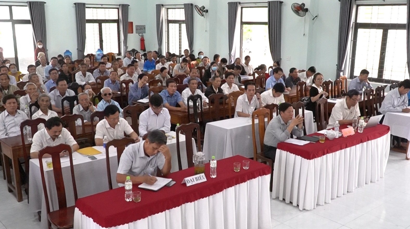 Đoàn đại biểu Quốc hội tỉnh tiếp xúc cử tri huyện Núi Thành sau Kỳ họp thứ 4, Quốc hội khóa XV.   
