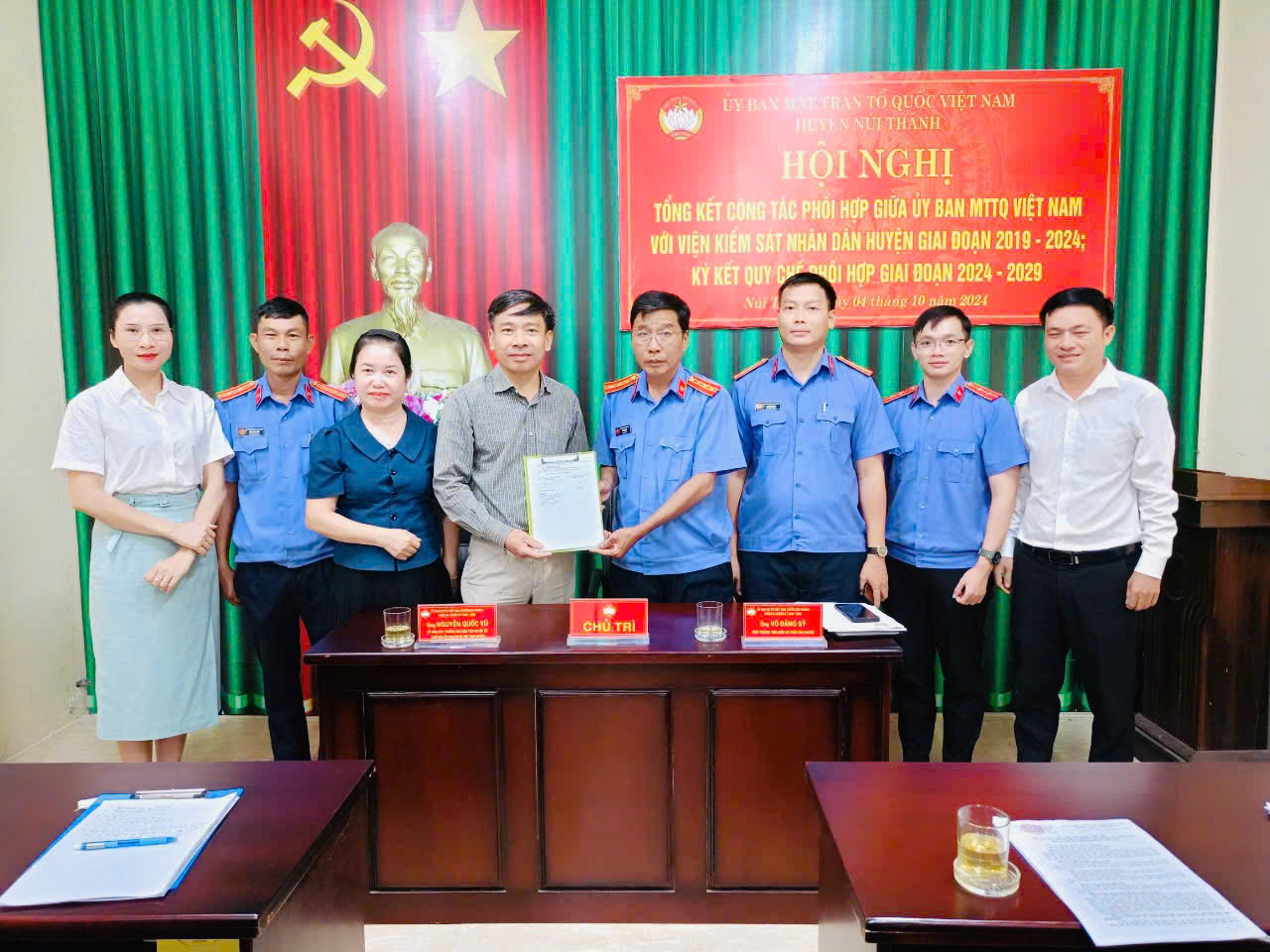 Ủy ban MTTQ Việt Nam huyện Núi Thành tổ chức Hội nghị tổng kết chương trình phối hợp với các tổ chức chính trị-xã hội huyện Núi Thành, giai đoạn 2019-2024; ký kết Quy chế phối hợp công tác giai đoạn 2024-2029