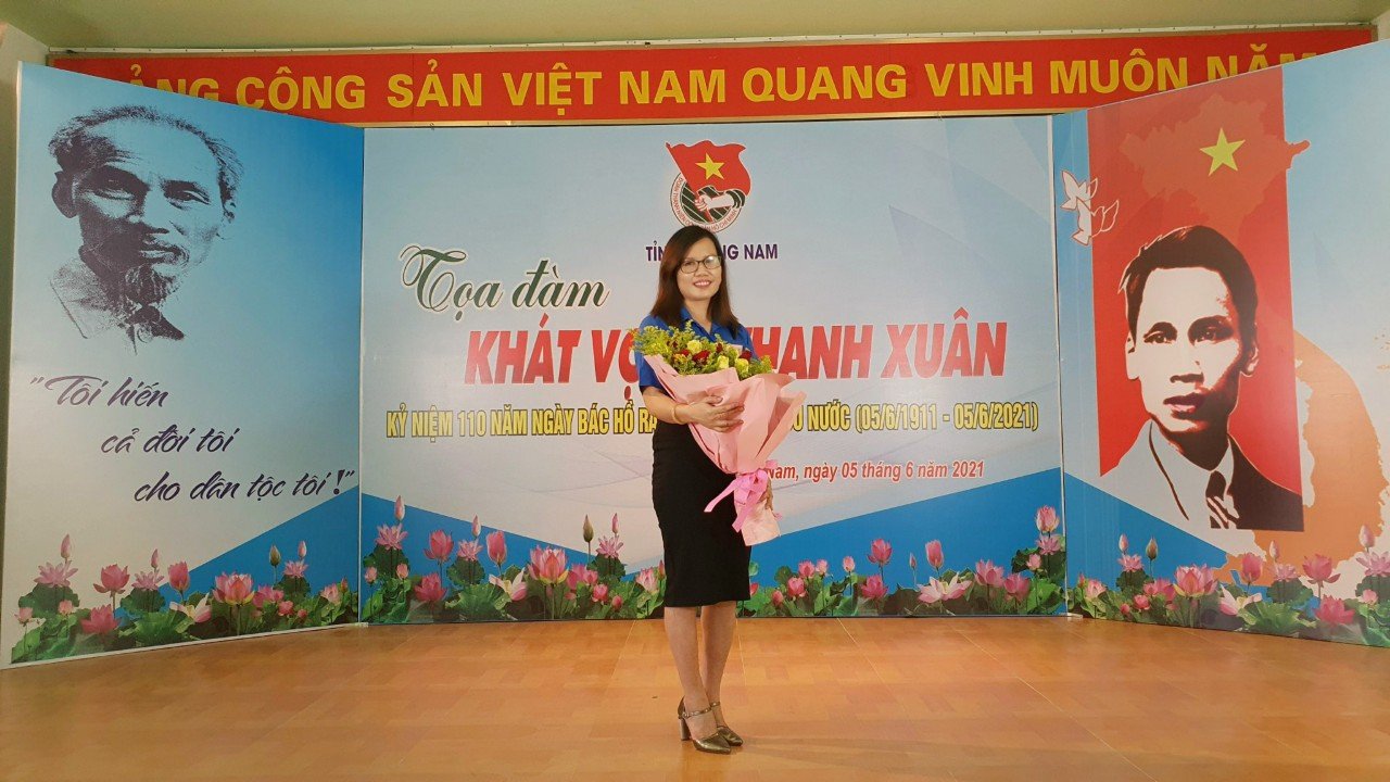 Nữ Bí thư đoàn trường tiêu biểu trong việc học và làm theo lời Bác